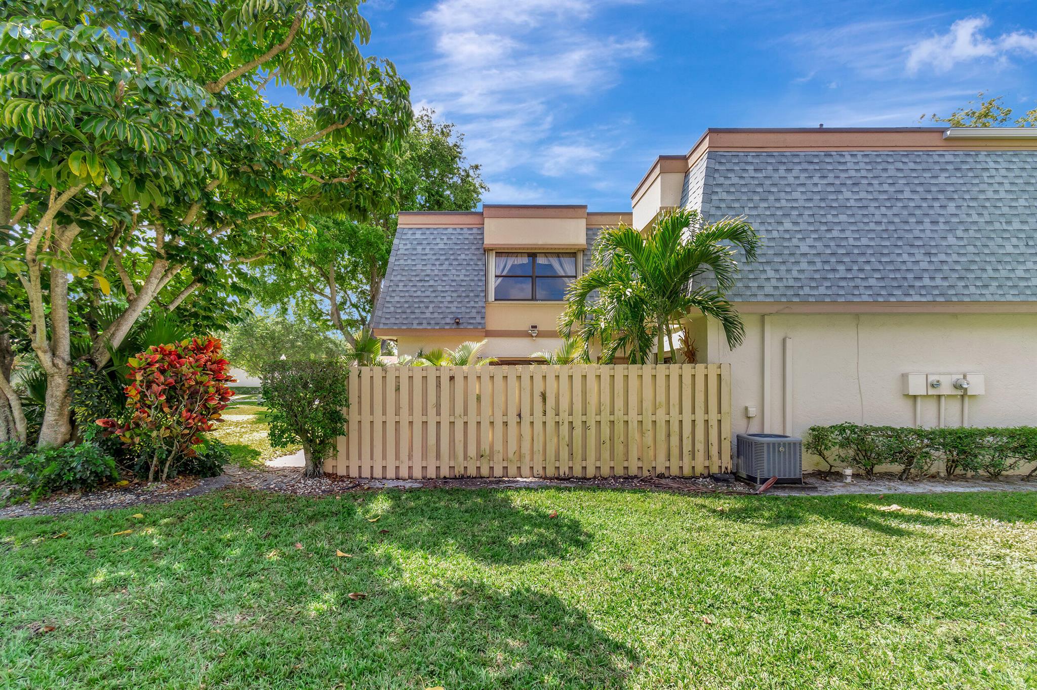 RAINBERRY BAY SEC 1-A - Residential