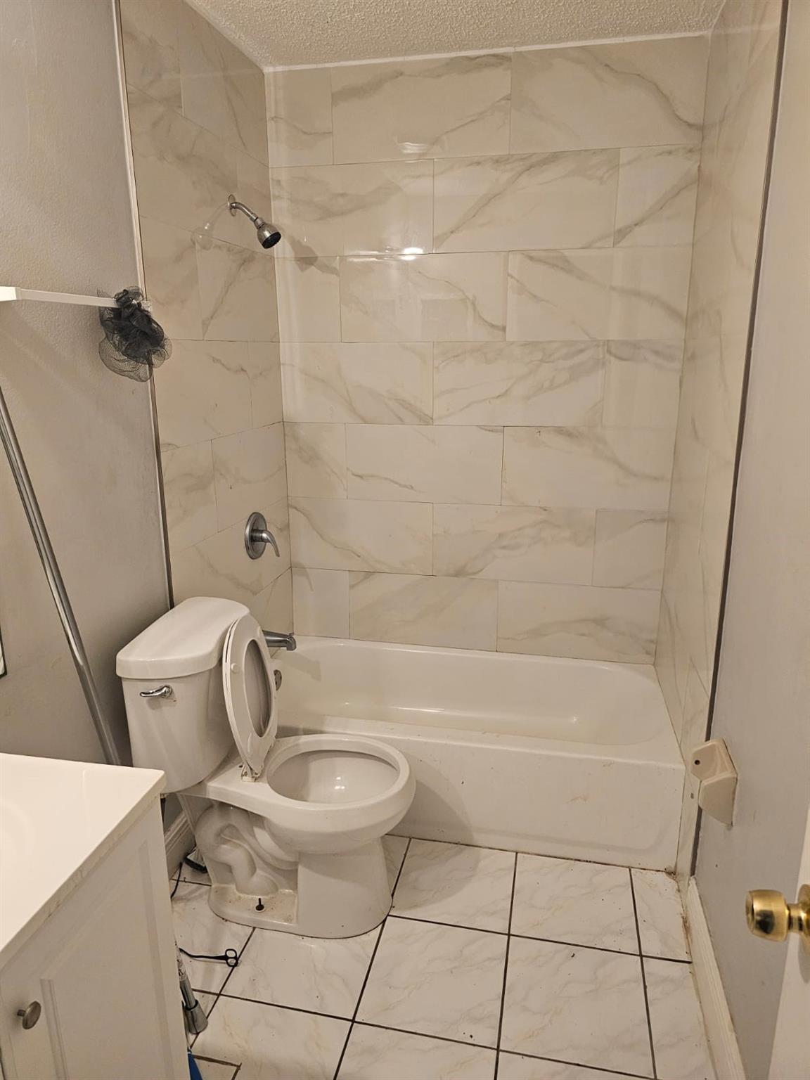 11560 NW 37th Street