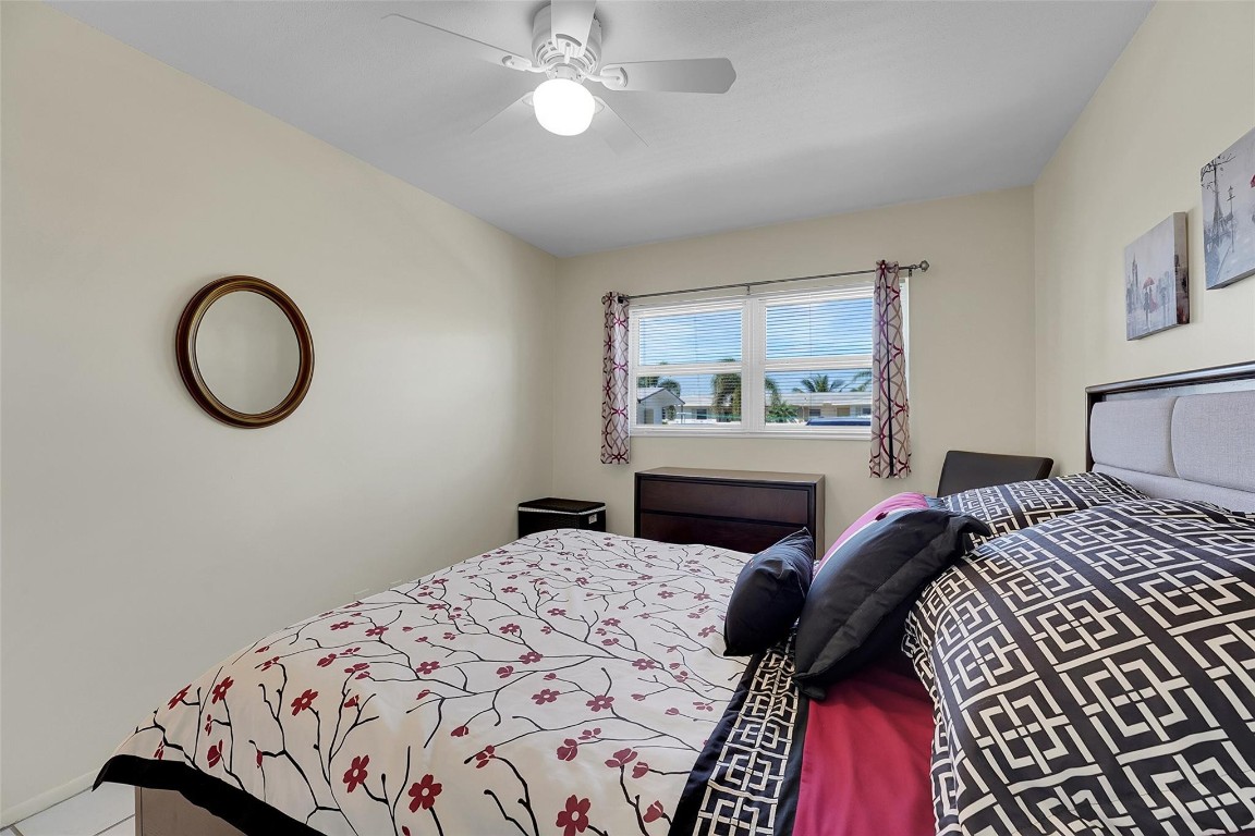 Cresthaven Villas - Residential