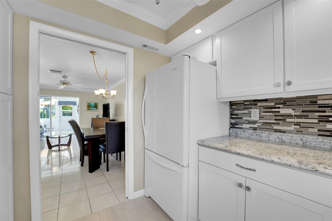 Cresthaven Villas - Residential