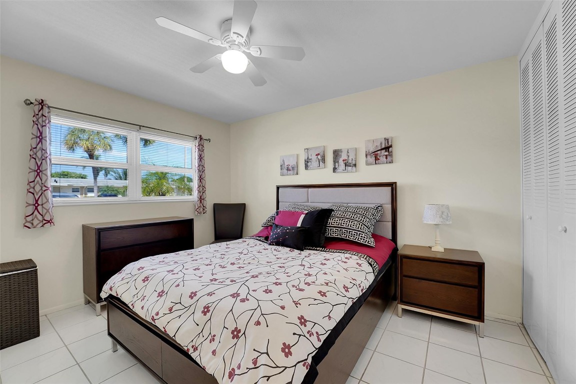 Cresthaven Villas - Residential
