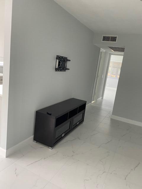 CAMBRIDGE CONDO - Residential Lease