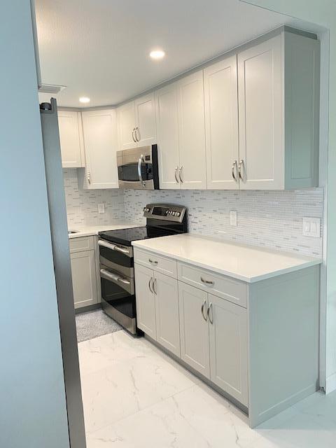 CAMBRIDGE CONDO - Residential Lease