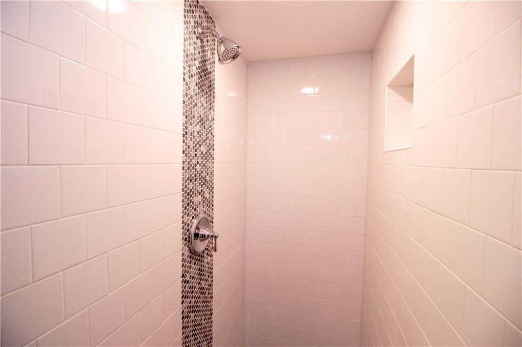 Isle Sandalfoot Condo 01- - Residential Lease