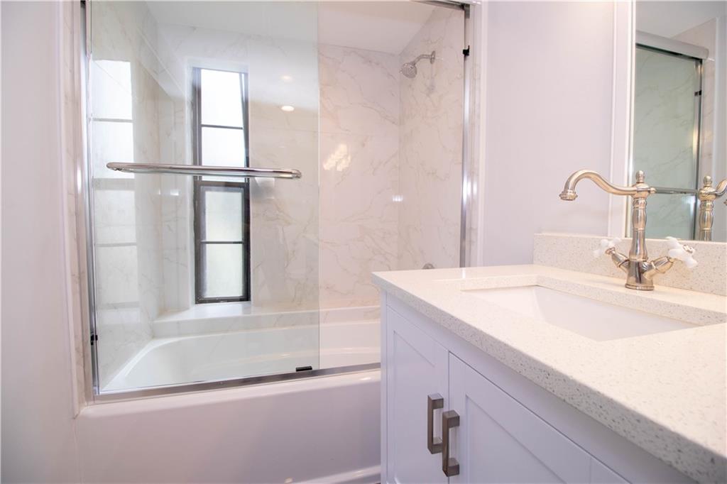 Isle Sandalfoot Condo 01- - Residential Lease