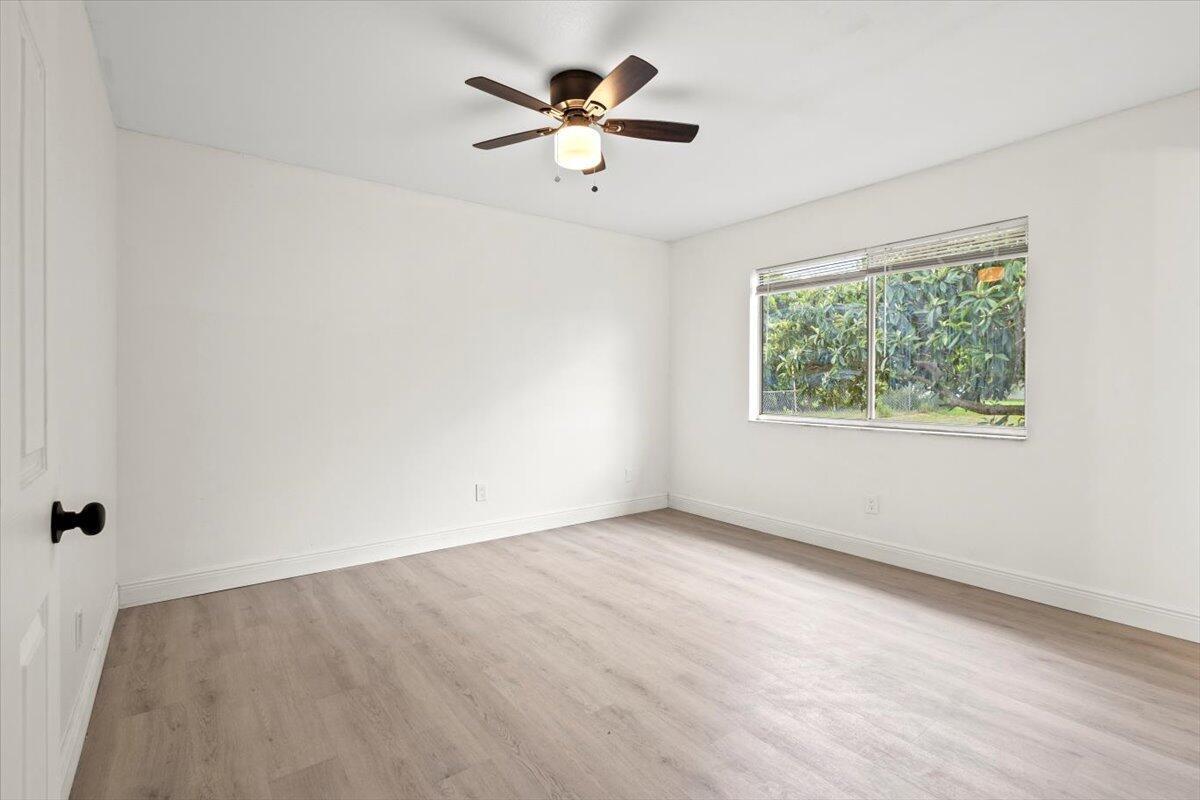 PORT ST LUCIE SECTION 42 1ST REPLAT - Residential