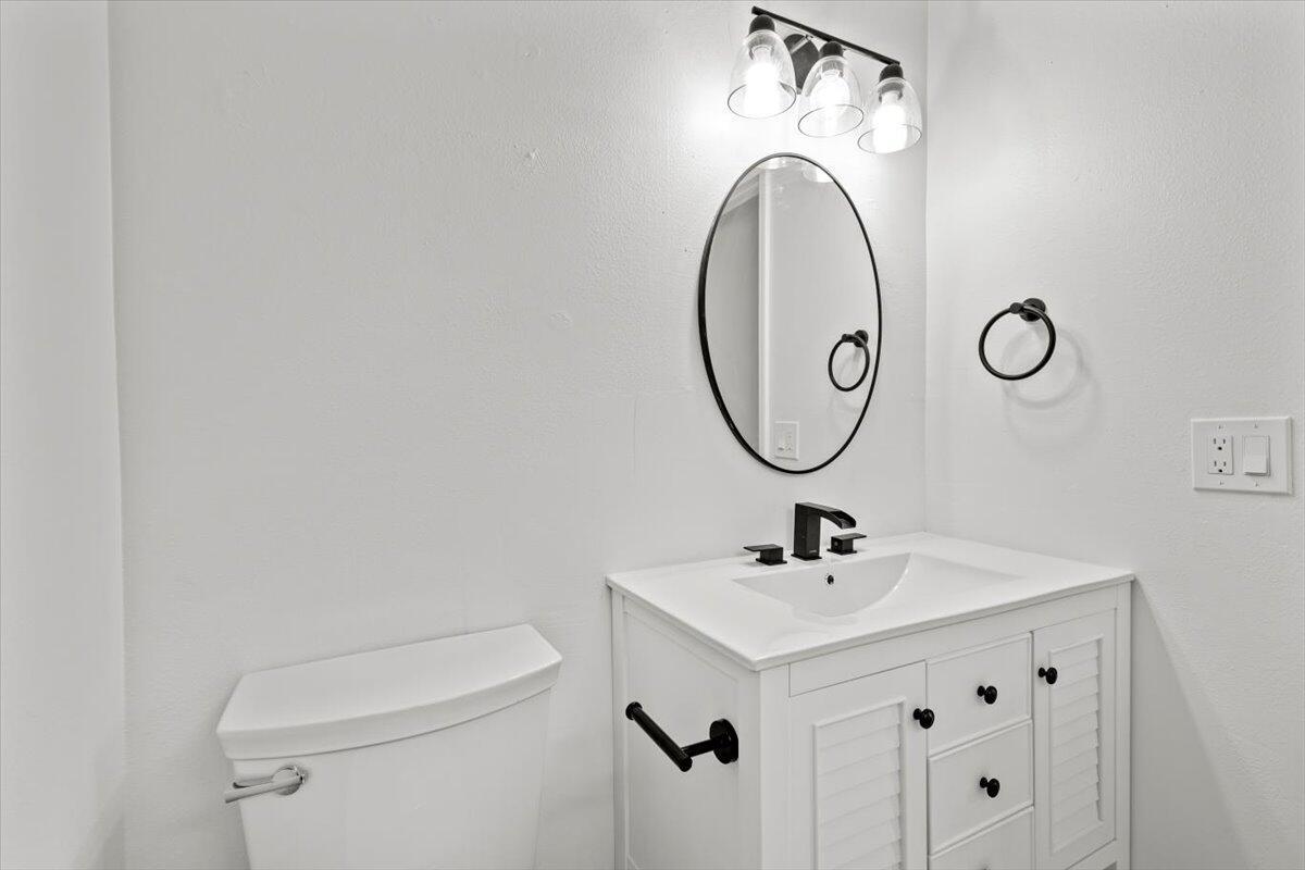 PORT ST LUCIE SECTION 42 1ST REPLAT - Residential