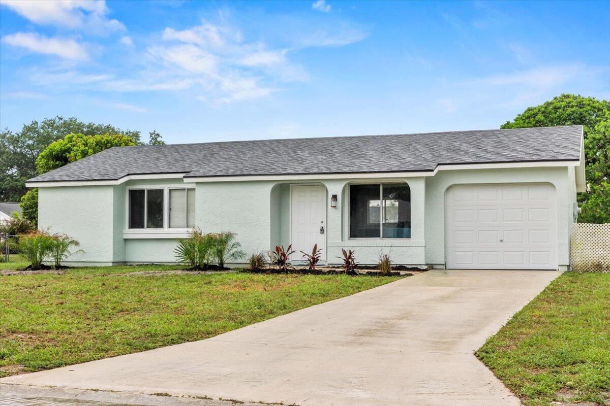 PORT ST LUCIE SECTION 42 1ST REPLAT - Residential