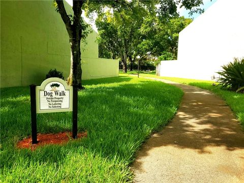 A home in Oakland Park