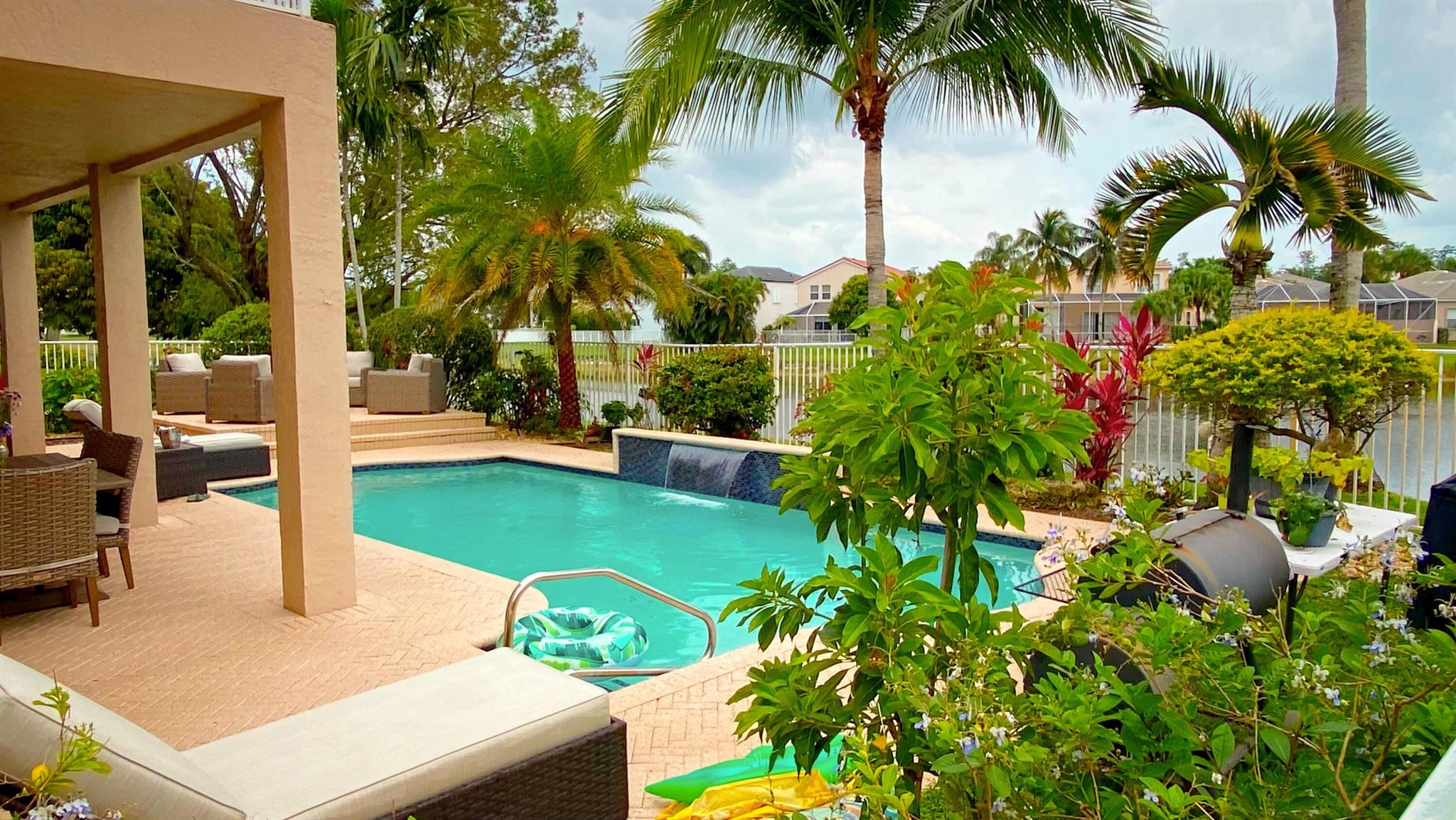 SMITH FARM- LEGACY CHASE - Residential Lease