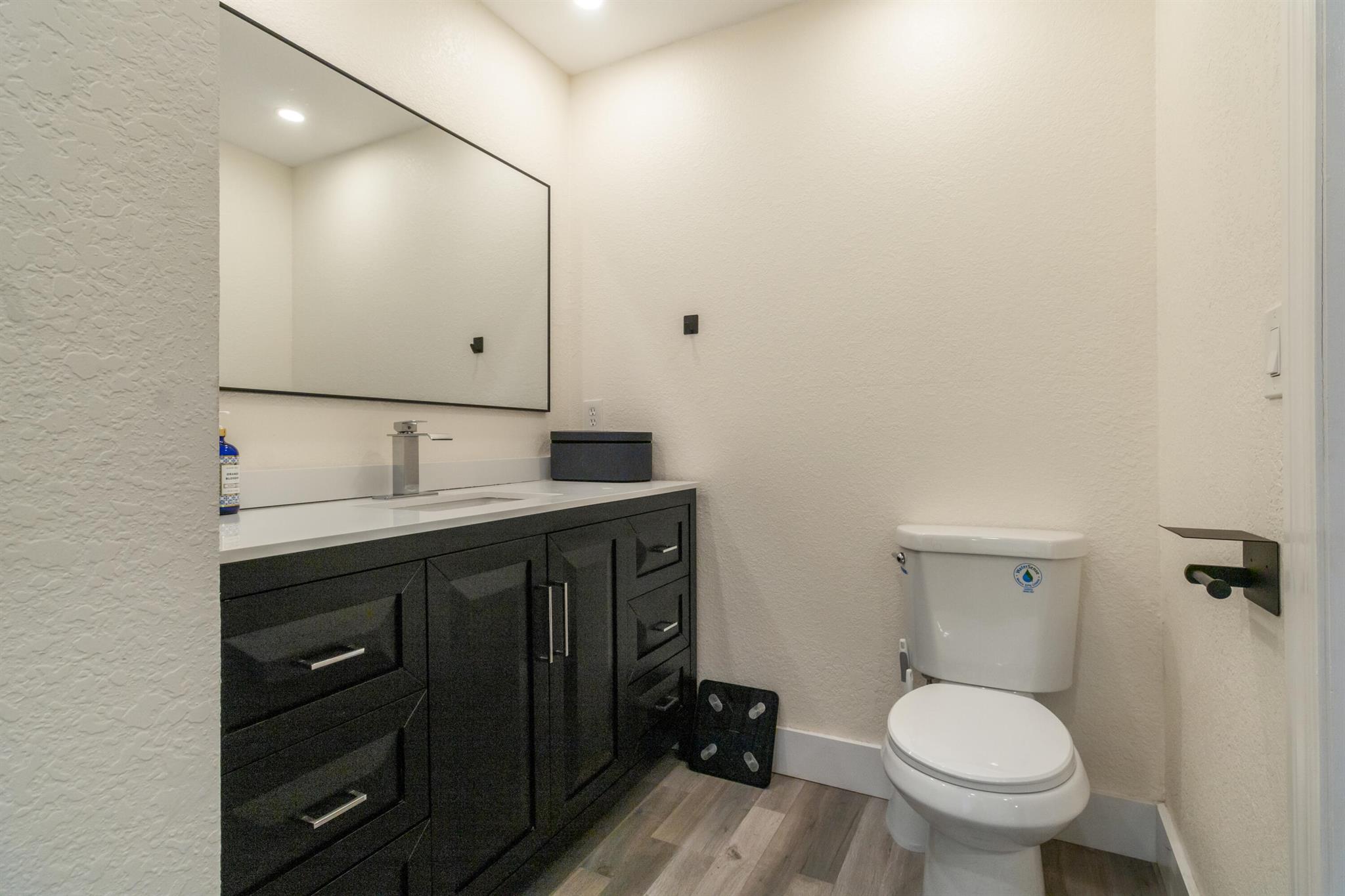 LAKEVIEW HEIGHTS ADD 3 - Residential Lease