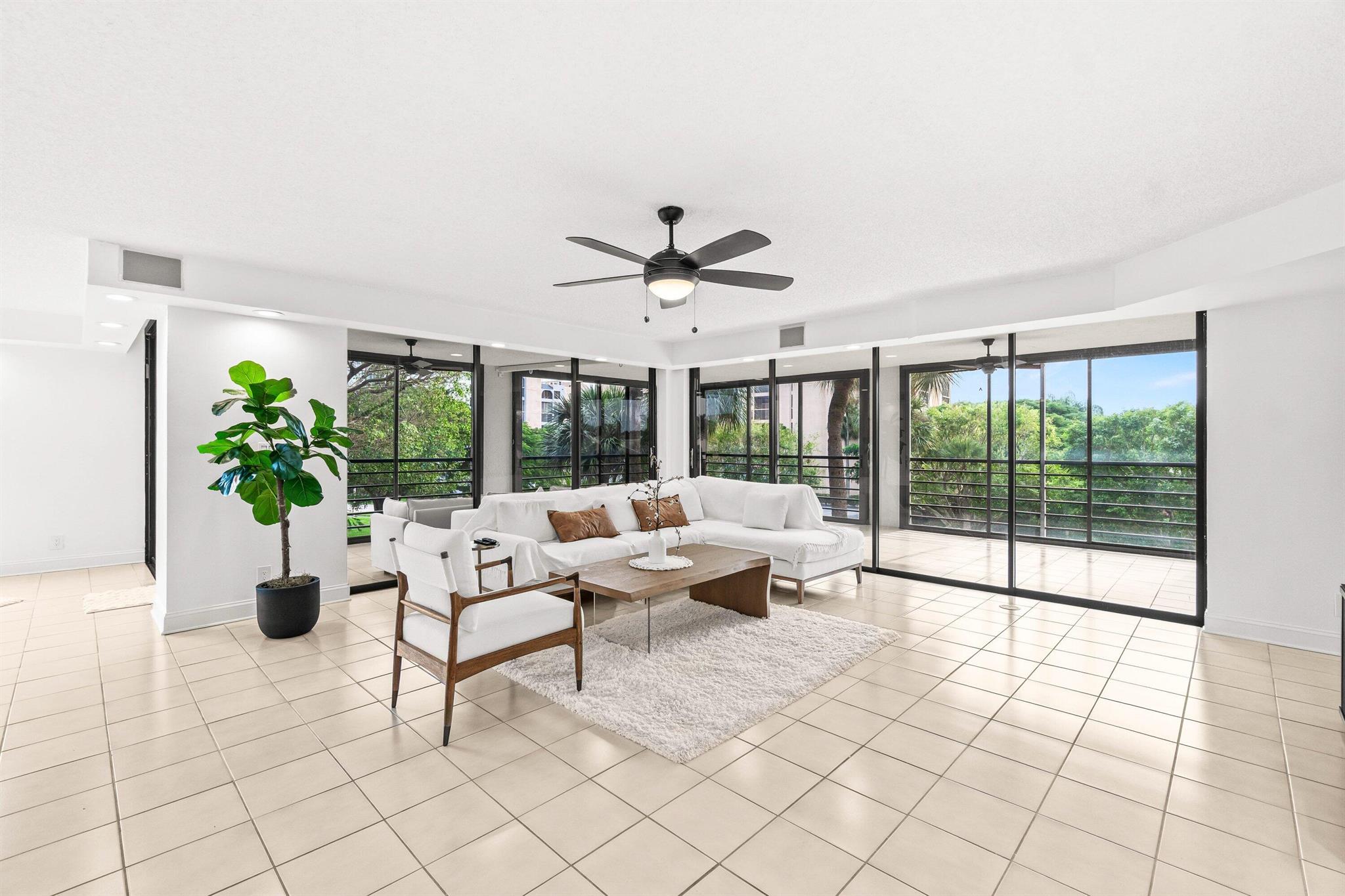 PROMENADE AT BOCA POINTE - Residential Lease