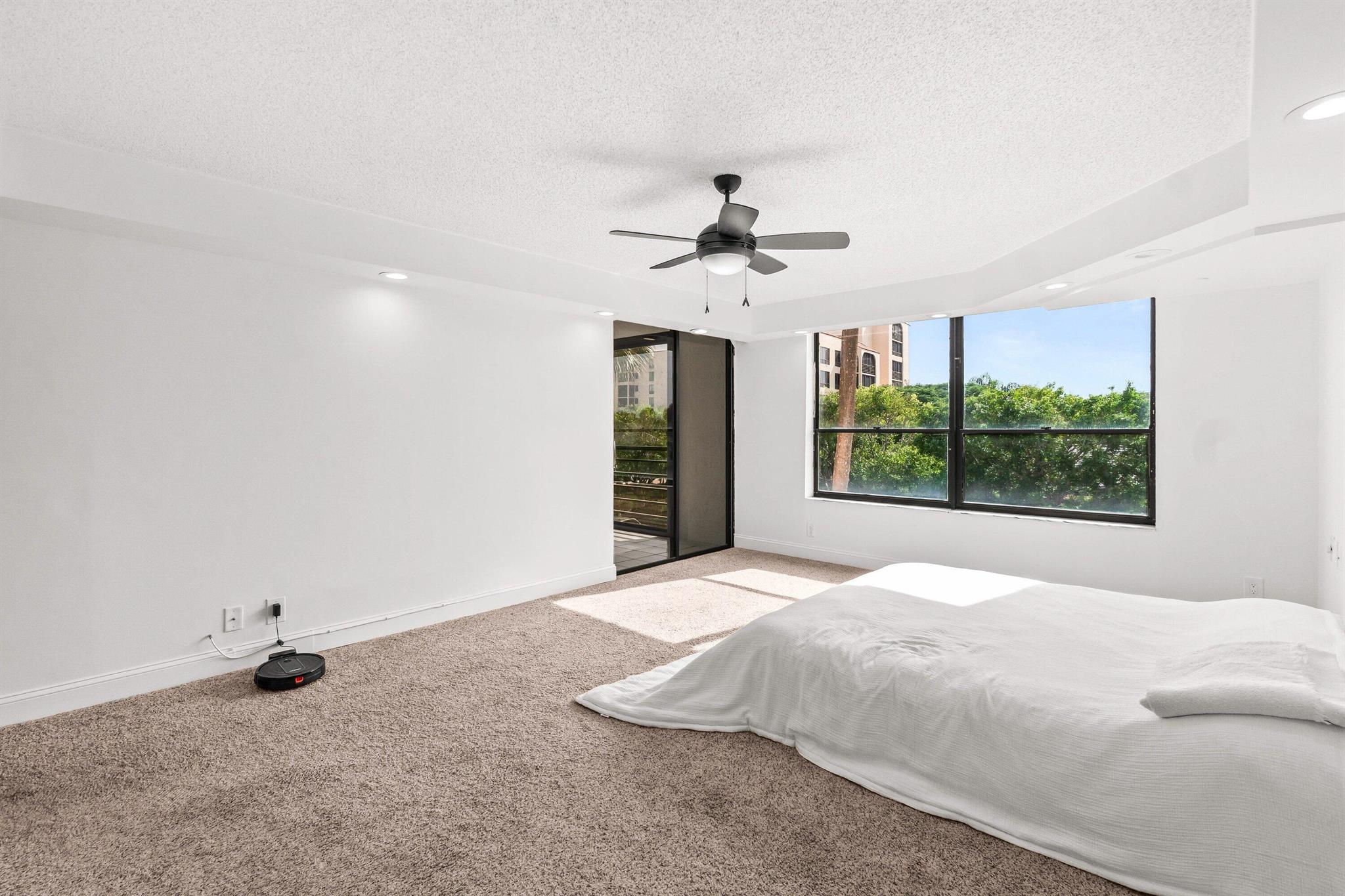 PROMENADE AT BOCA POINTE - Residential Lease