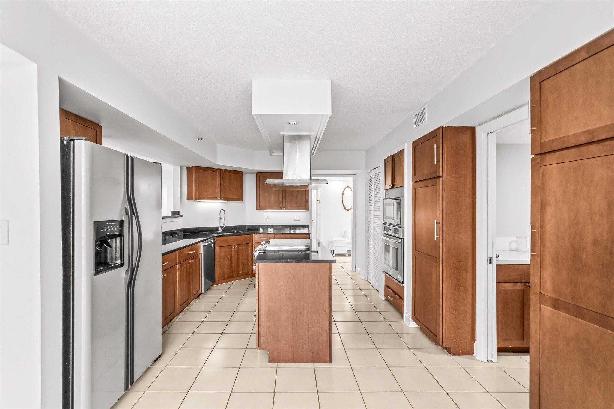 PROMENADE AT BOCA POINTE - Residential Lease