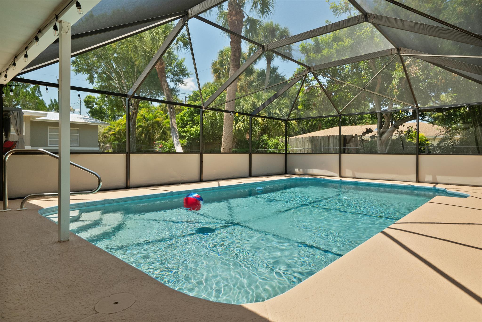 THE TROPICS REVISED - Residential Lease