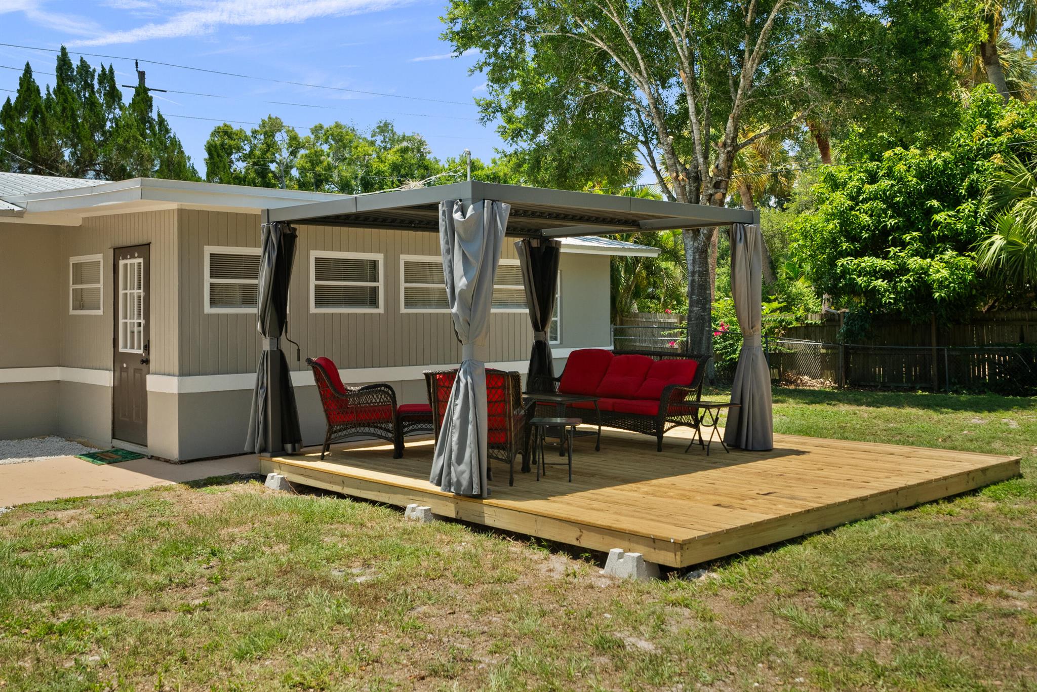 THE TROPICS REVISED - Residential Lease