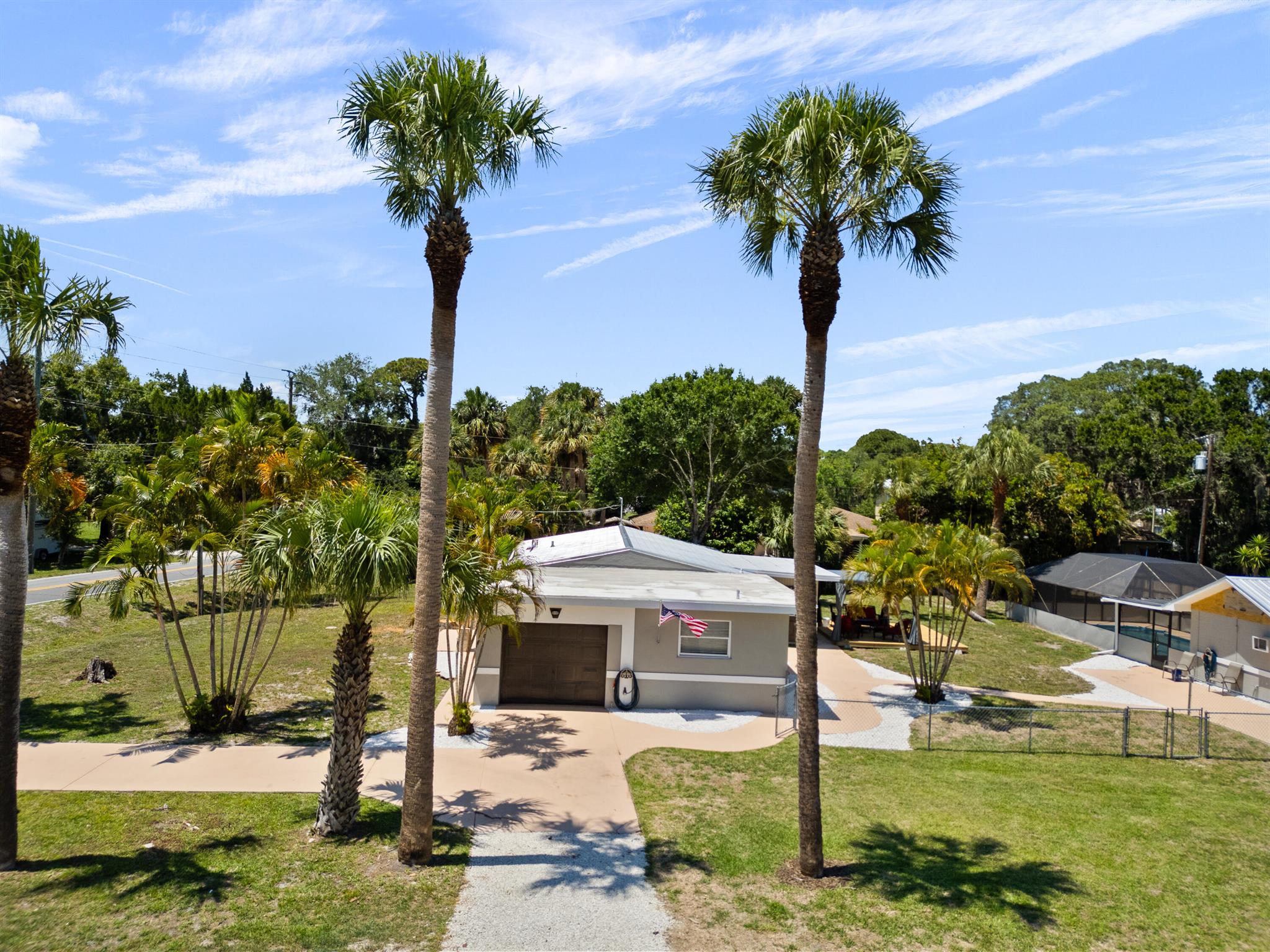 THE TROPICS REVISED - Residential Lease