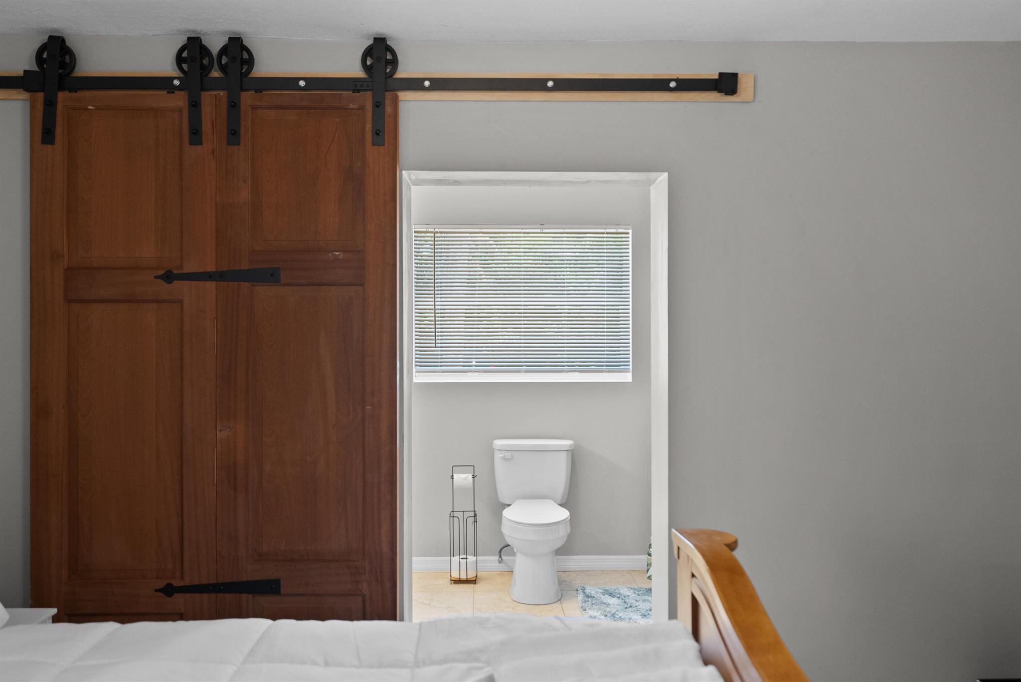 THE TROPICS REVISED - Residential Lease