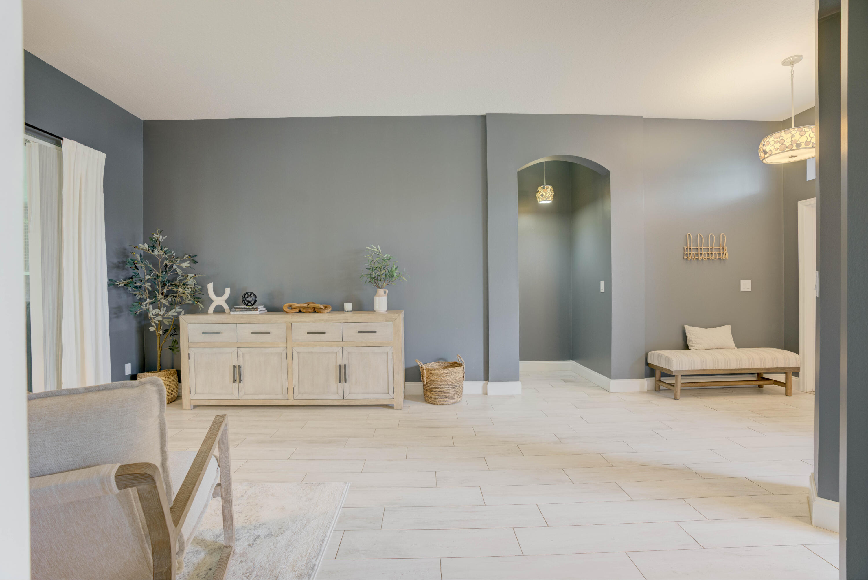 RIO VISTA OF ISLAND SHORES - Residential Lease