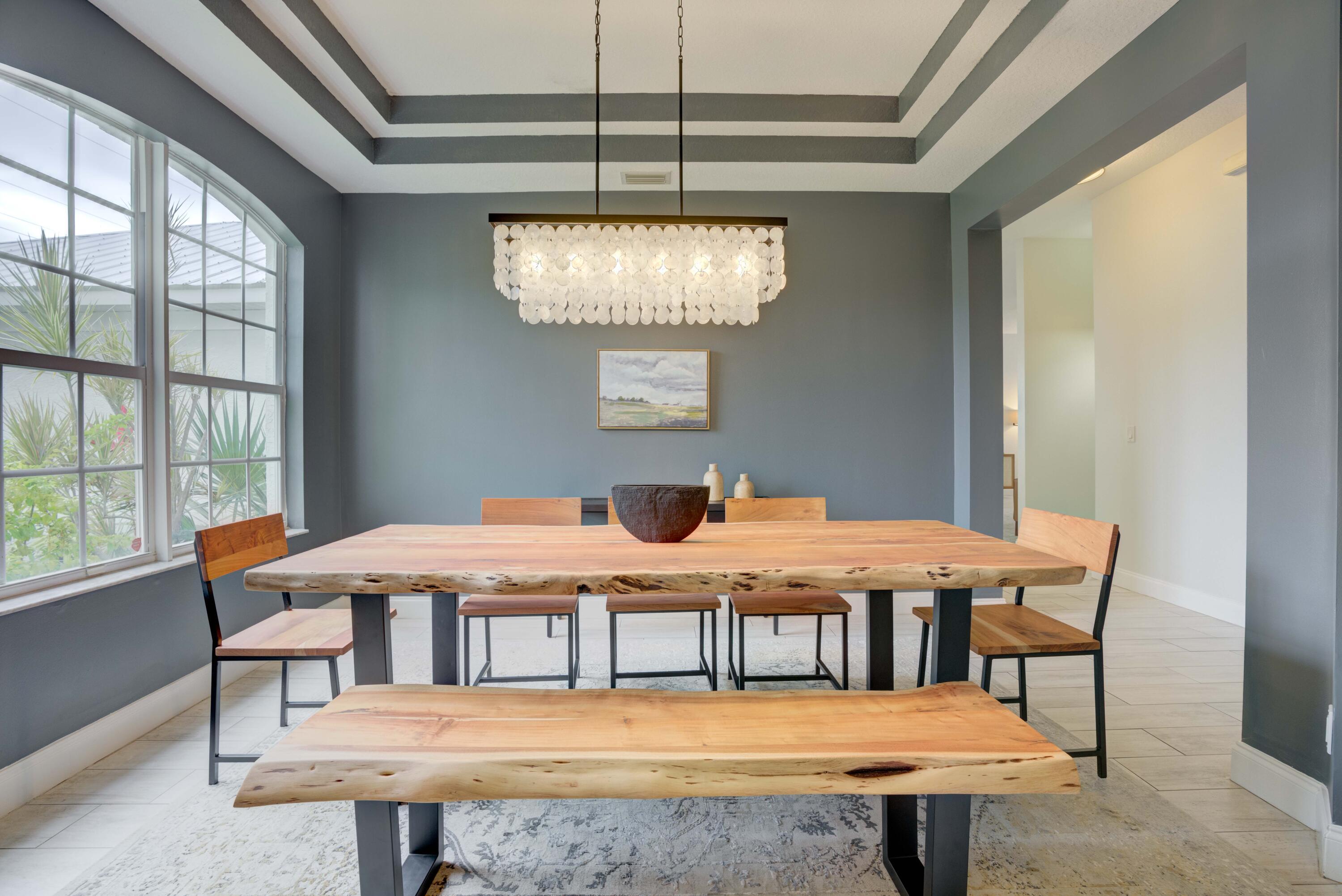 RIO VISTA OF ISLAND SHORES - Residential Lease