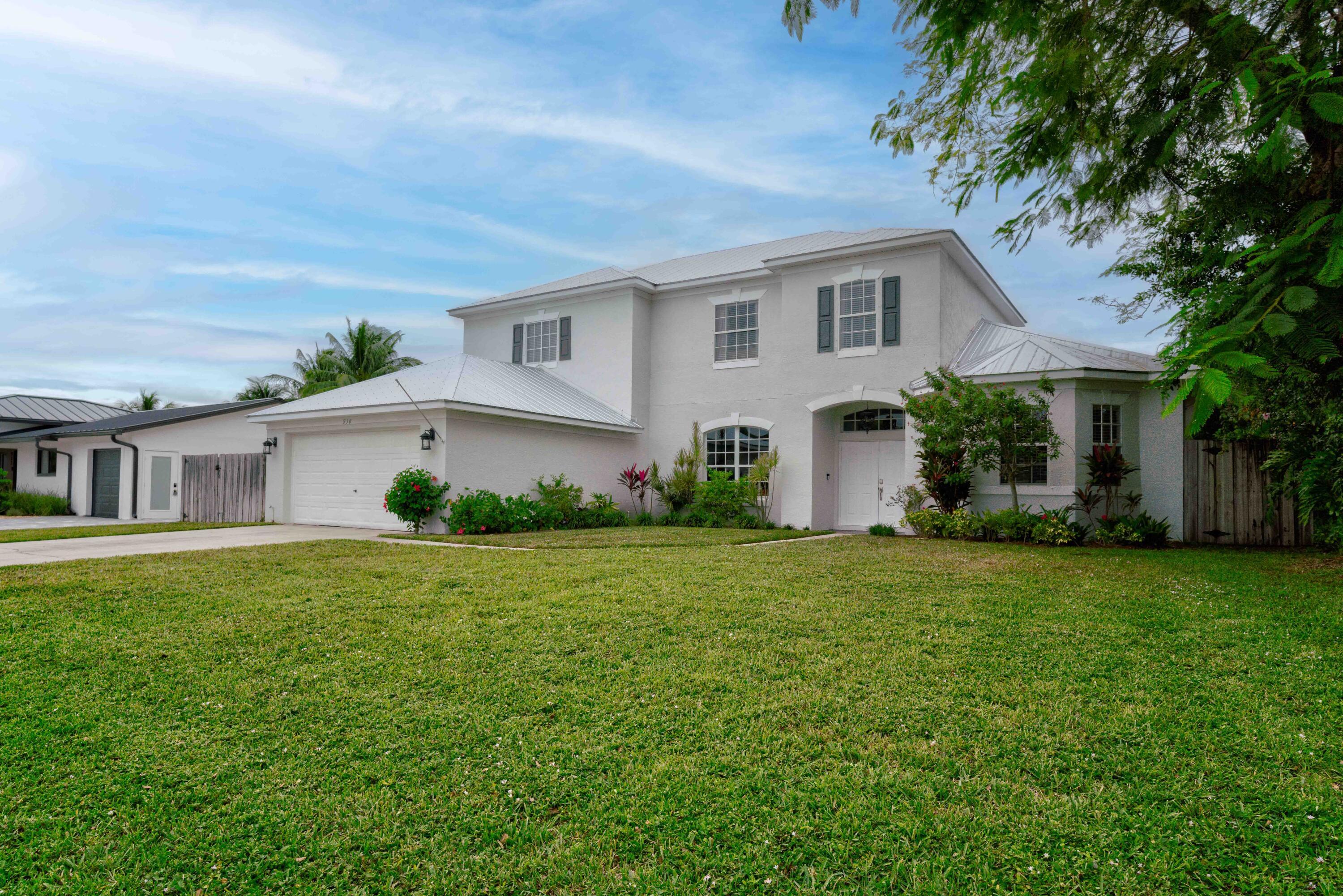 RIO VISTA OF ISLAND SHORES - Residential Lease