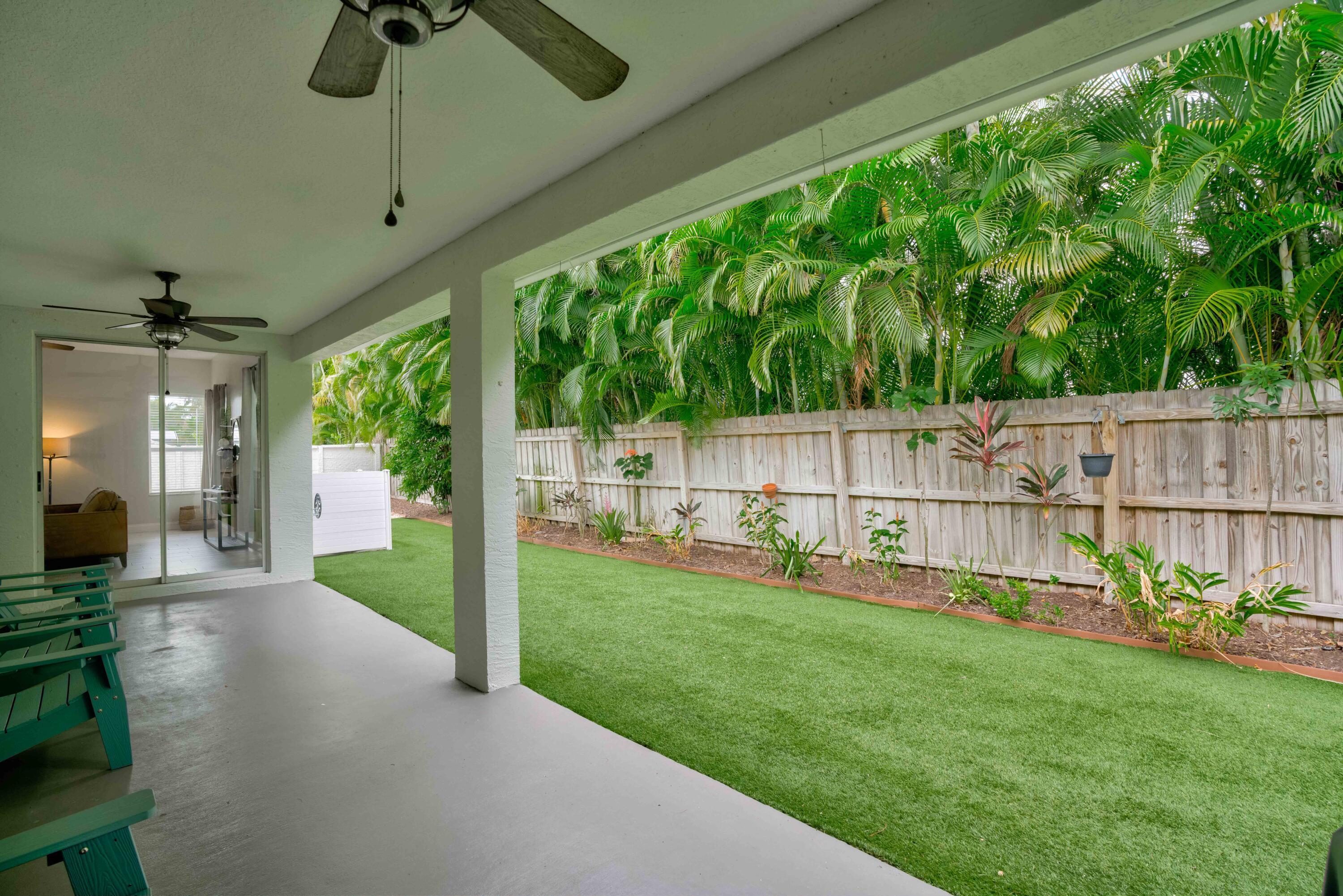 RIO VISTA OF ISLAND SHORES - Residential Lease