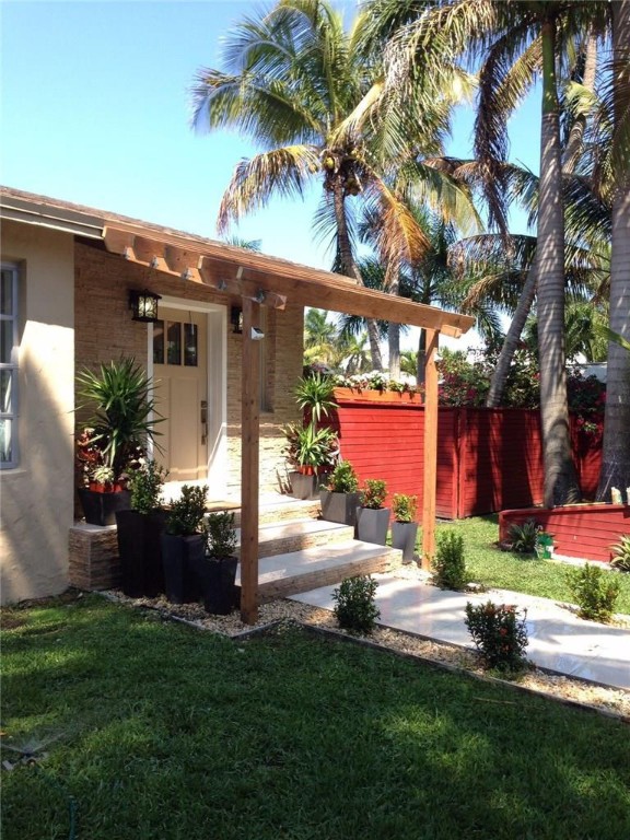 Hollywood Lakes Sec 1-32 - Residential