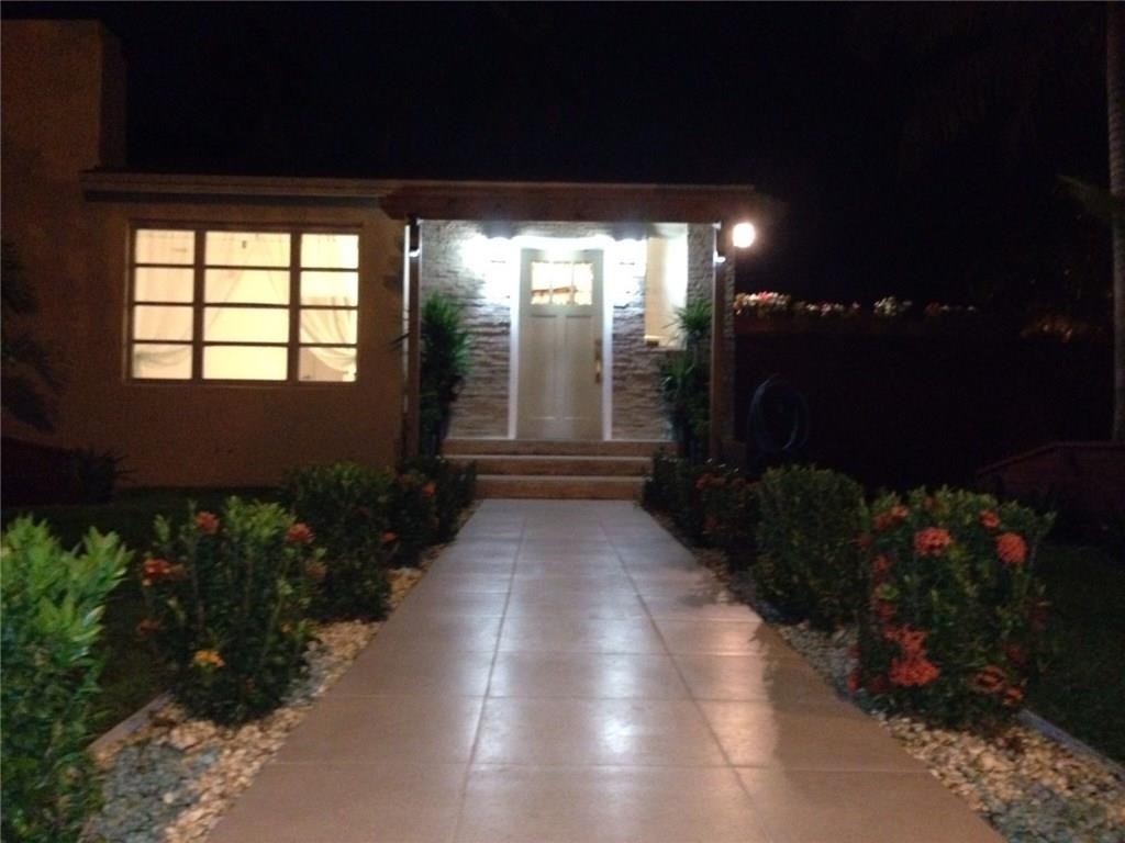 Hollywood Lakes Sec 1-32 - Residential