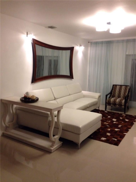 Hollywood Lakes Sec 1-32 - Residential