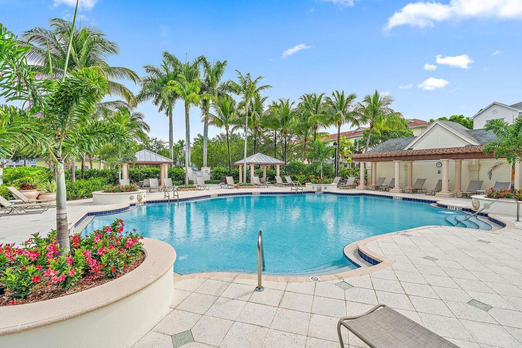 Photo of 255 Murcia Drive #211, Jupiter, FL 33458 (MLS # R11089587)