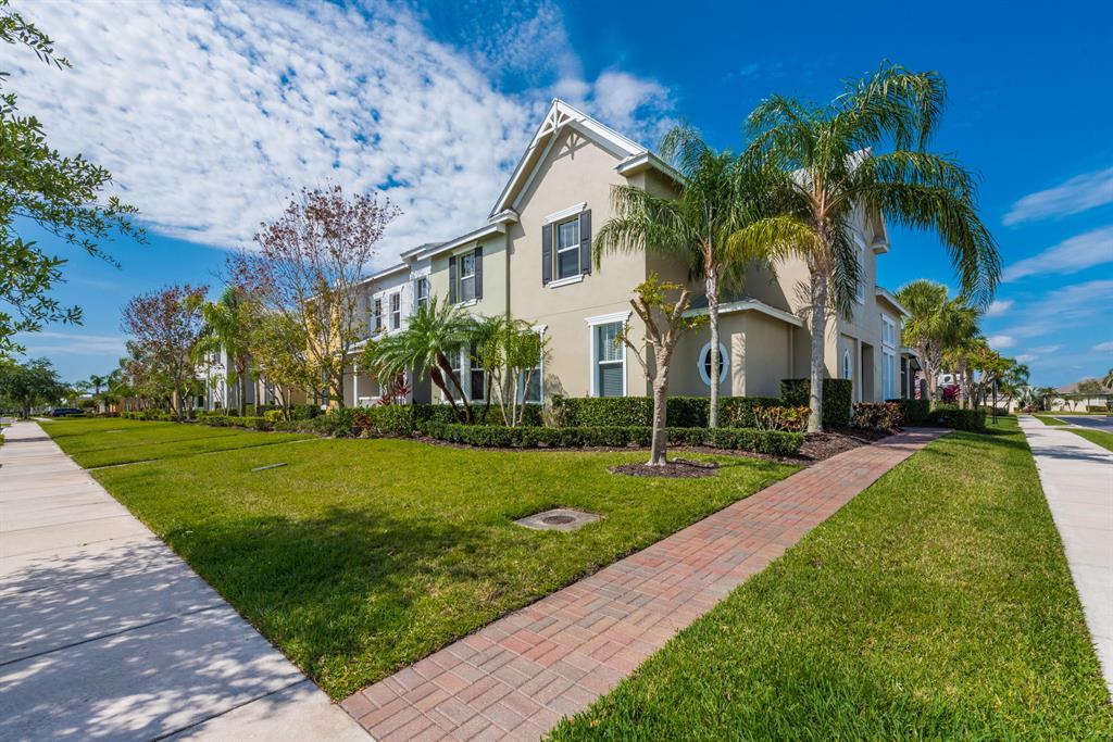 Upgraded / Remodeled Townhome. Gorgeous 3 Bedroom, 2.5 Bath, 2 car garage with Screened Patio, Corner Lot. This stunning home is fully furnished with all utilities included: water, electricity, WiFi and TV cable. In the center of Tradition Town Center, walking distance to shopping, restaurants, entertainment, Medical Centers & I-95 for easy commute.