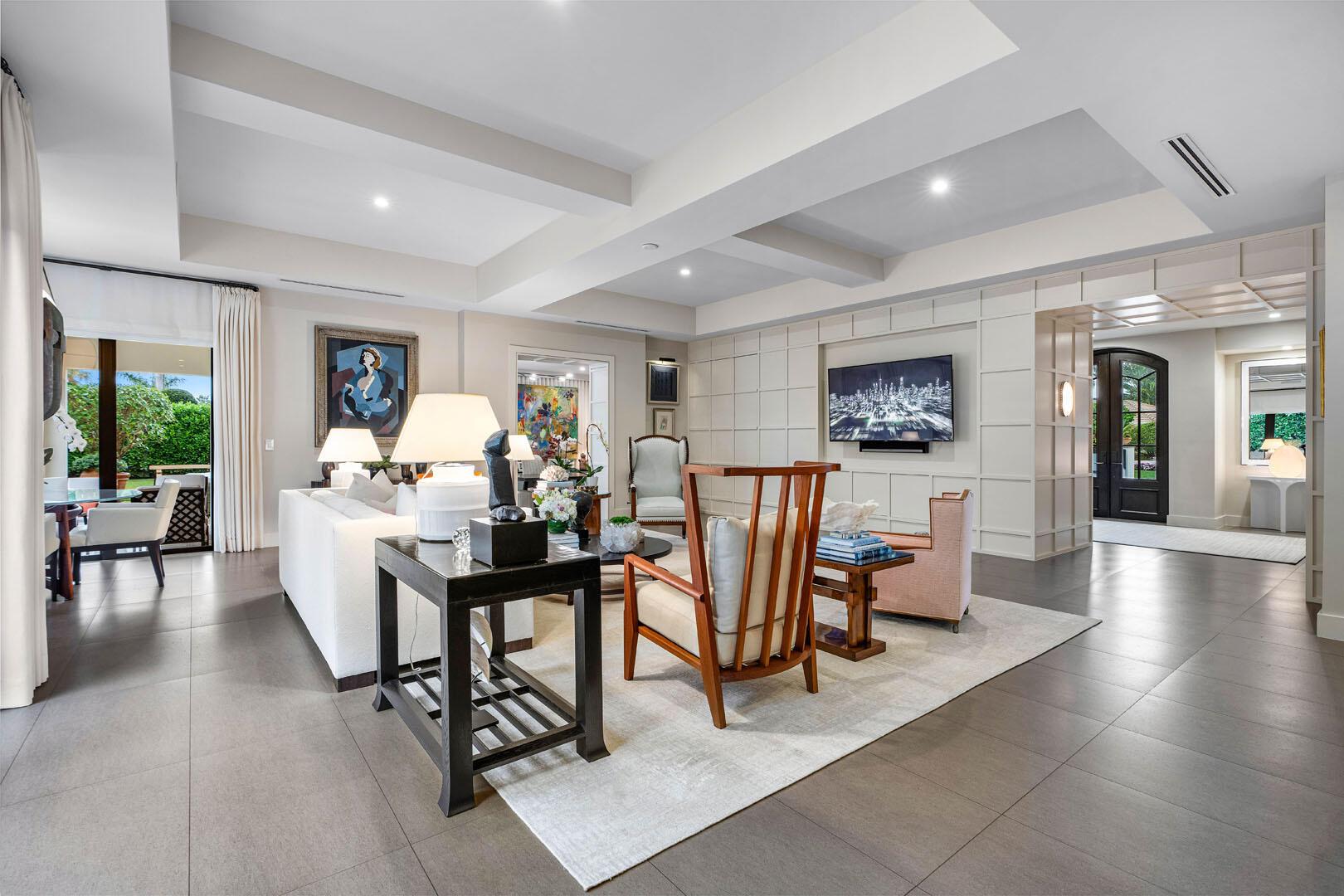 ROYAL PALM YACHT & COUNTR - Residential