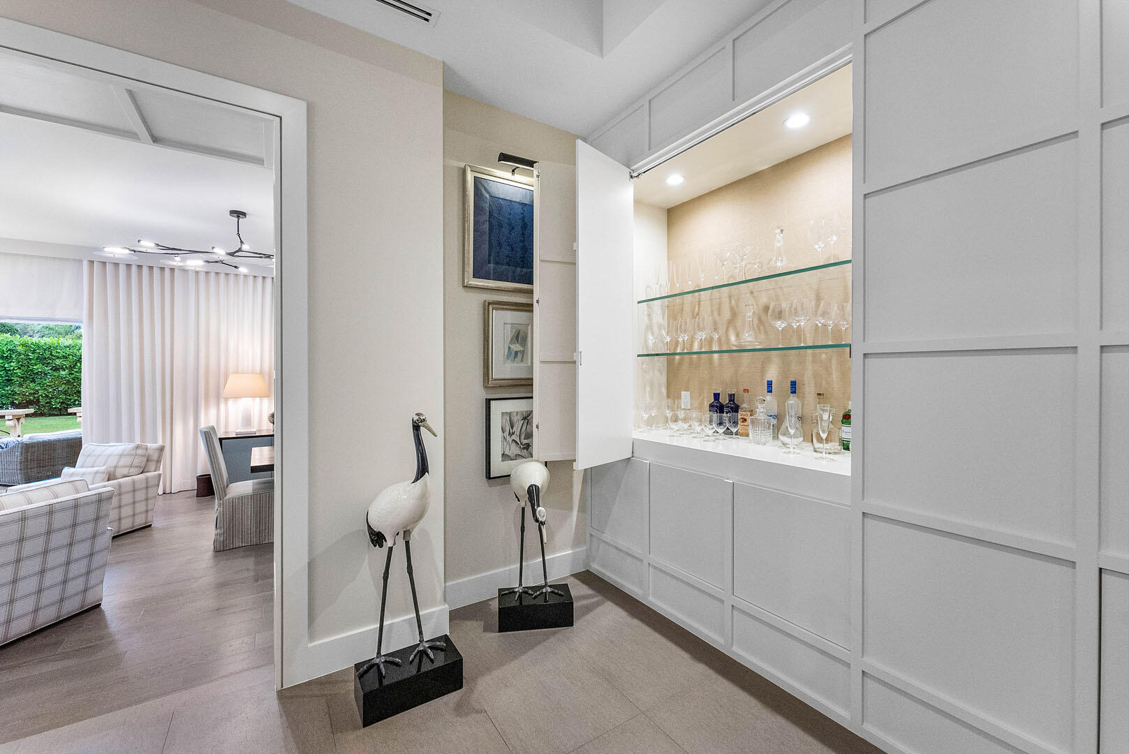 ROYAL PALM YACHT & COUNTRY CLUB - Residential