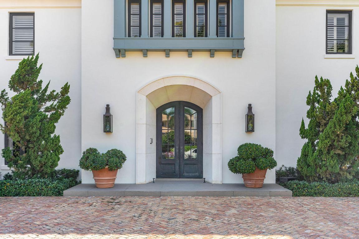 ROYAL PALM YACHT & COUNTRY CLUB - Residential