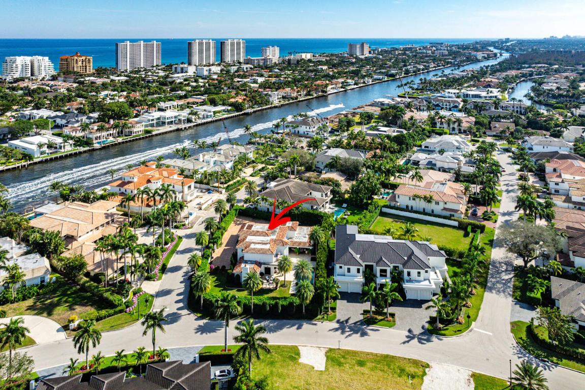 ROYAL PALM YACHT & COUNTRY CLUB - Residential