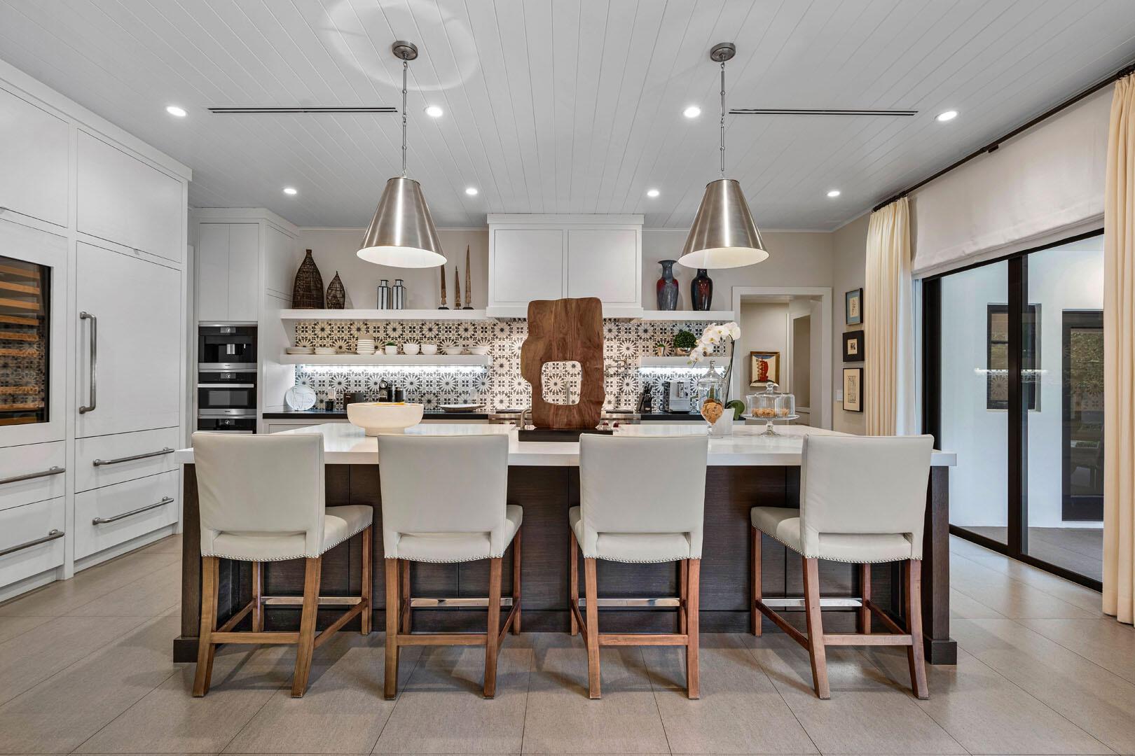 ROYAL PALM YACHT & COUNTR - Residential