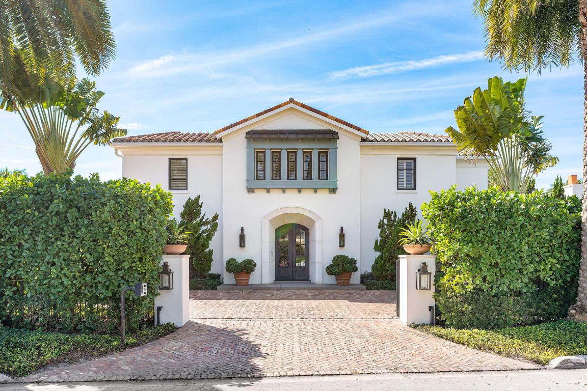 ROYAL PALM YACHT & COUNTRY CLUB - Residential