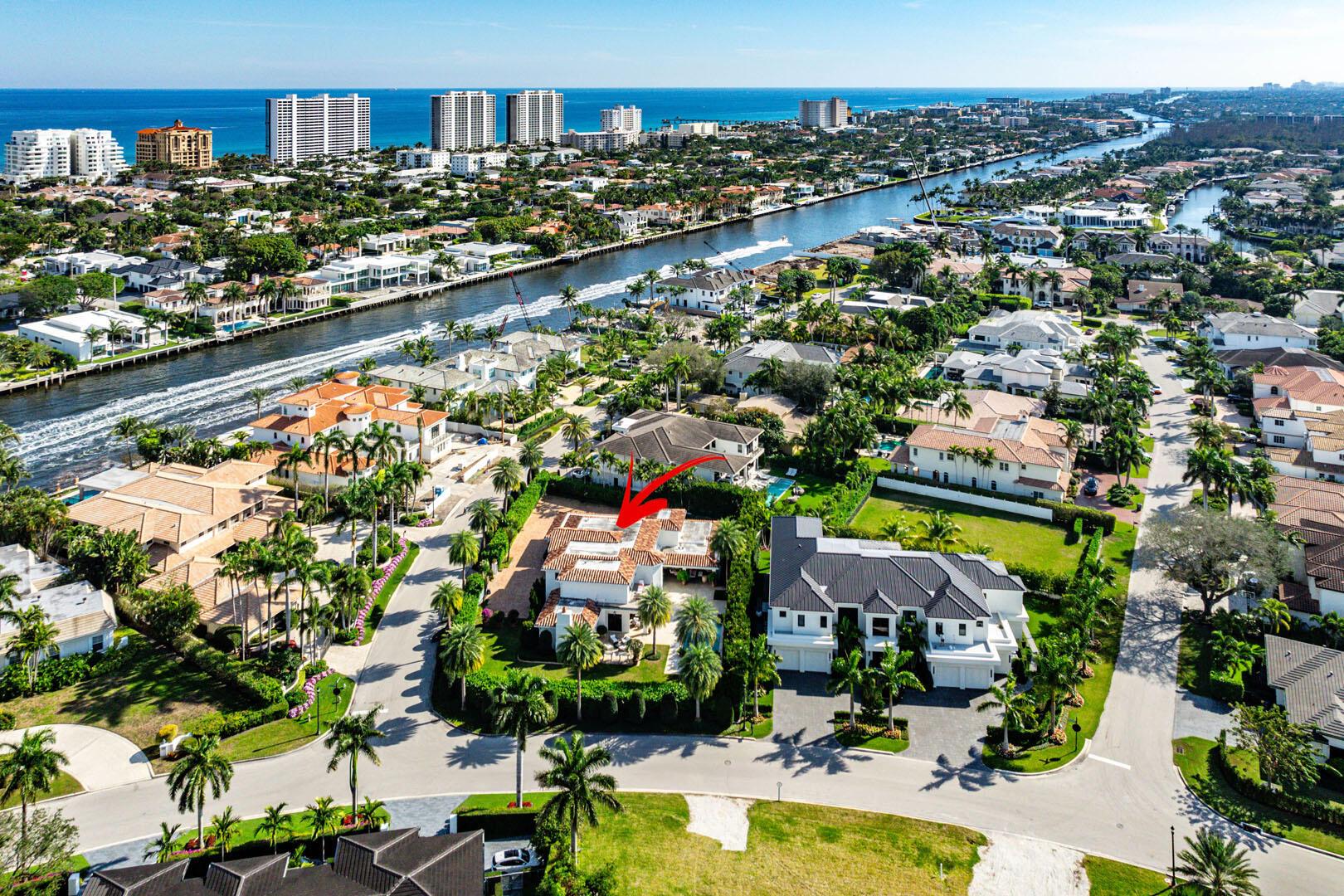 2121 E Maya Palm Drive
