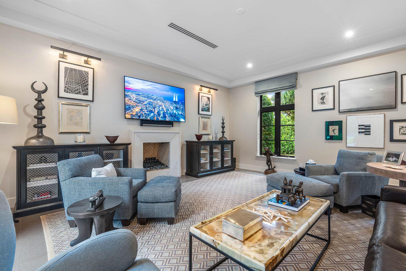 ROYAL PALM YACHT & COUNTR - Residential