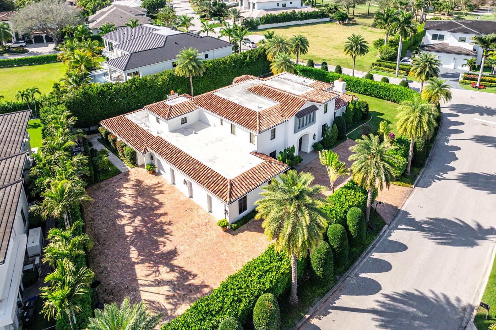 ROYAL PALM YACHT & COUNTR - Residential