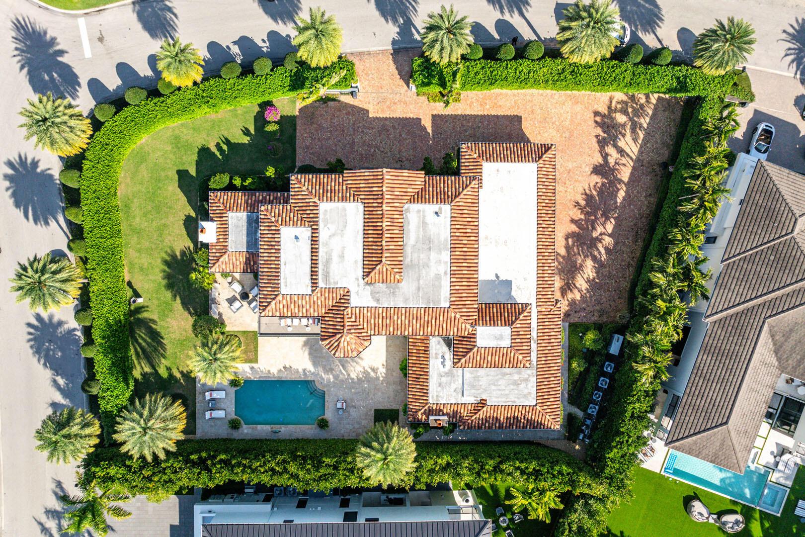 ROYAL PALM YACHT & COUNTR - Residential