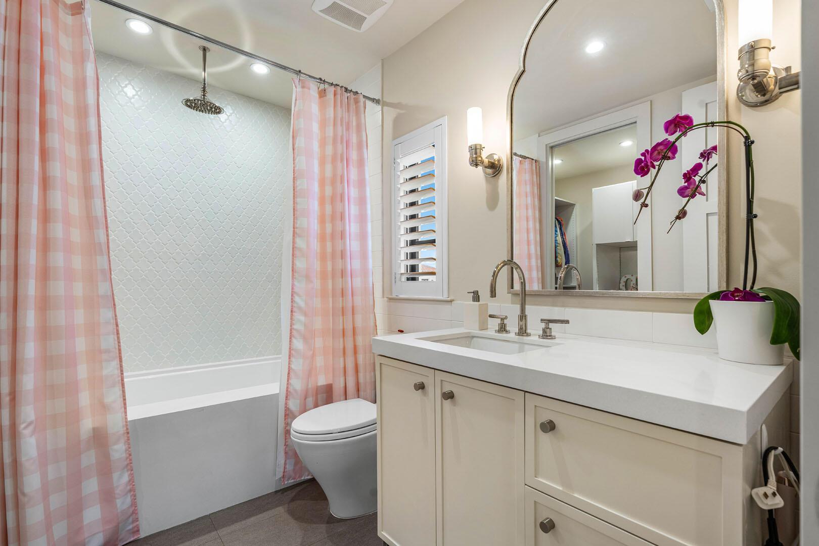 ROYAL PALM YACHT & COUNTR - Residential