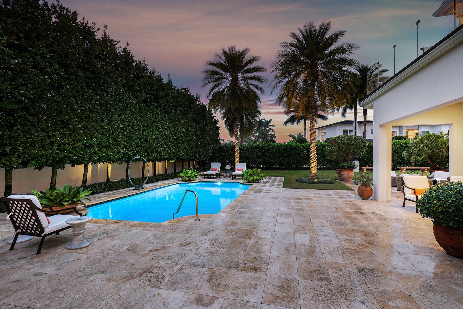 ROYAL PALM YACHT & COUNTR - Residential