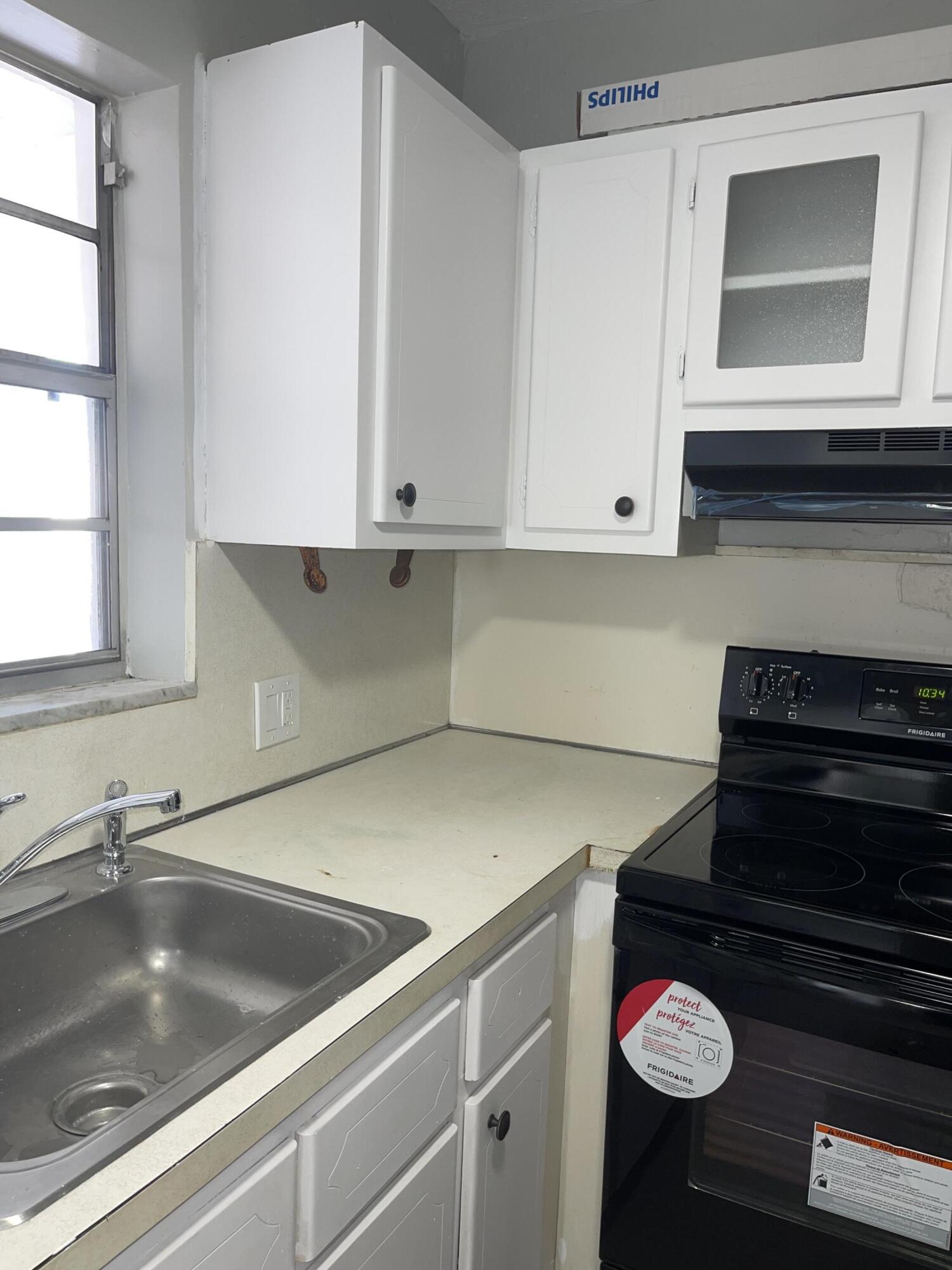 PARK SOUTH THREE INC CONDO - Residential Lease