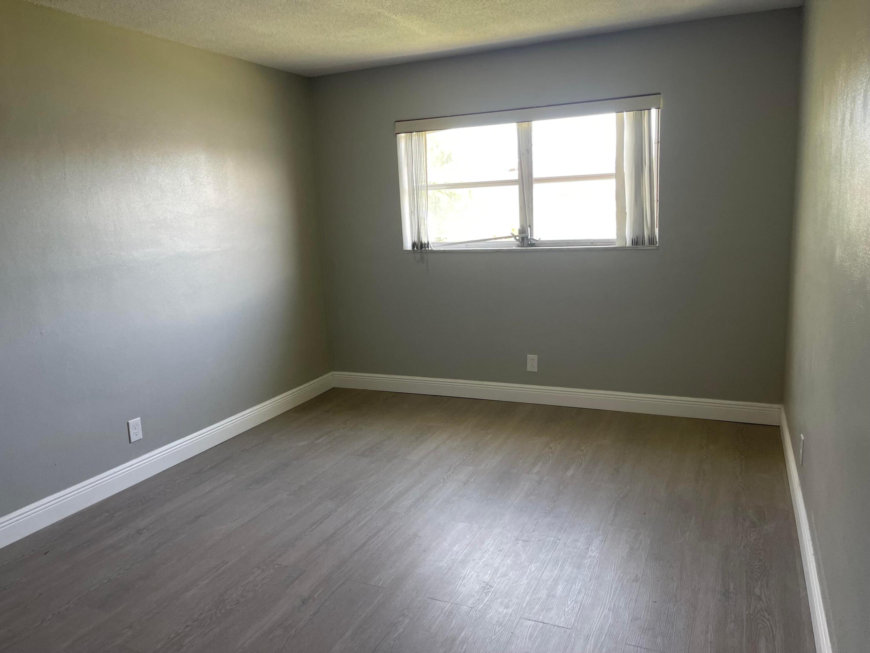 PARK SOUTH THREE INC CONDO - Residential Lease