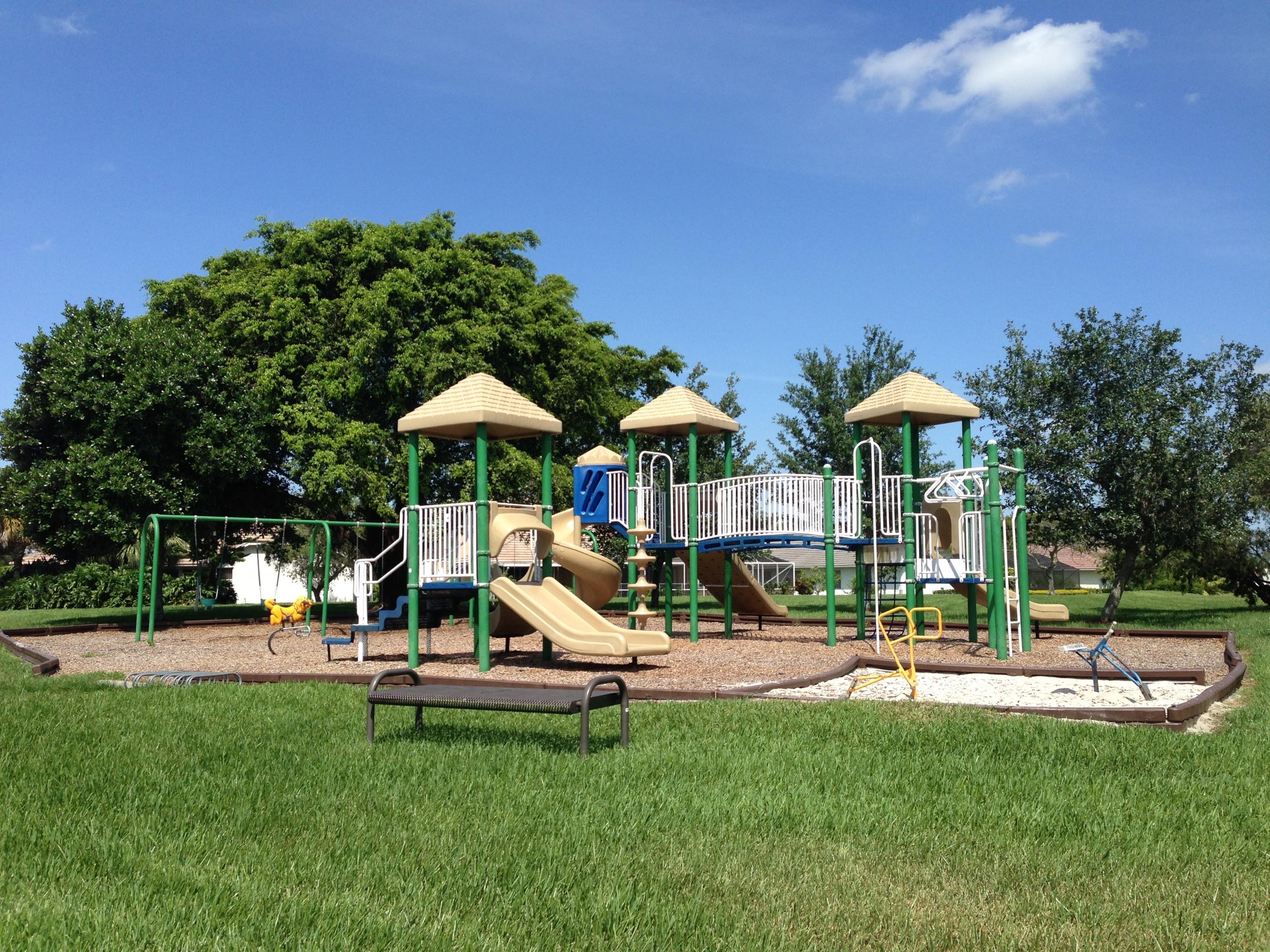 BOCA WINDS PAR A / Heritage Square - Residential