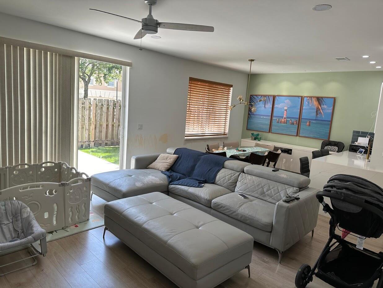 BANYAN TRAILS 154-3 - Residential Lease