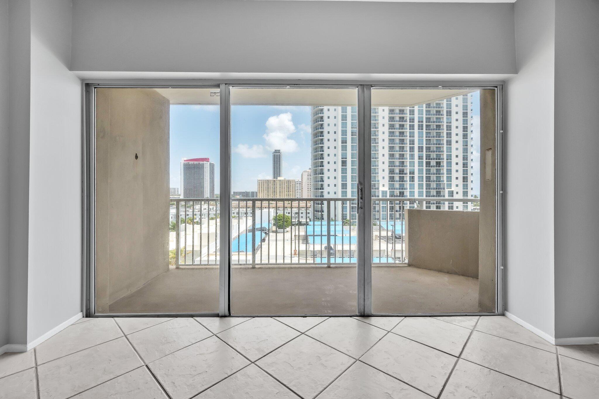 HEMISPHERES CONDO - Residential Lease