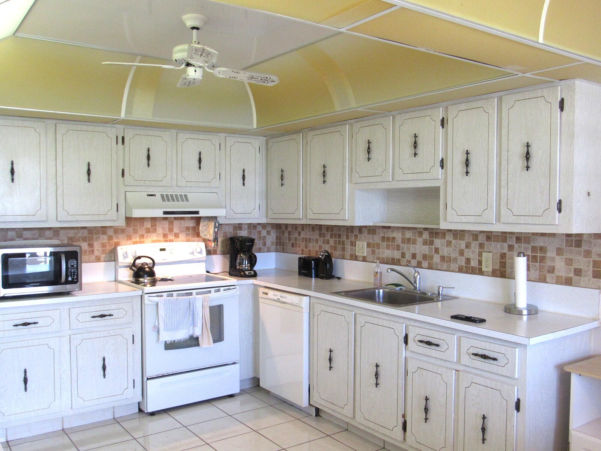 PINES OF DELRAY NORTH CONDO - Residential