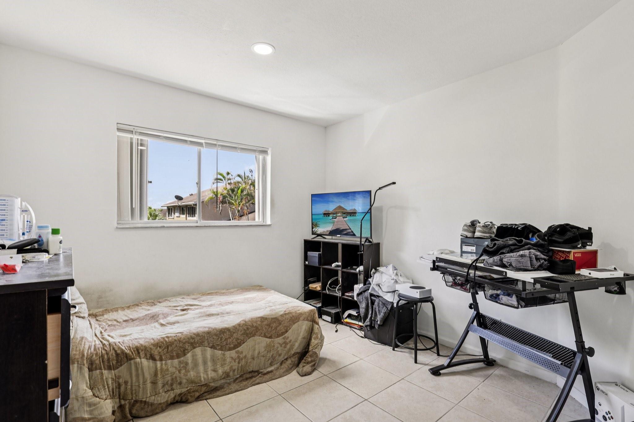 Woodland Cove 131-20 B - Residential Lease